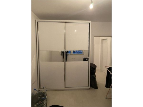 Tirane, shitet apartament 2+1 Kati 8, 97 m² 155.000 € (Astir)
