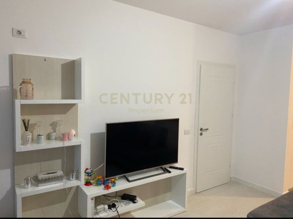 Tirane, shitet apartament 2+1 Kati 8, 97 m² 155.000 € (Astir)