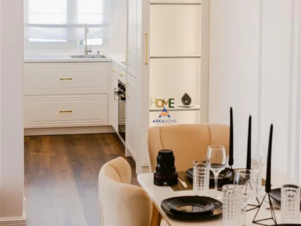 Tirane, jepet me qera apartament 1+1 Kati 9, 75 m² 55.000 € (Yona Astir, Vila L)