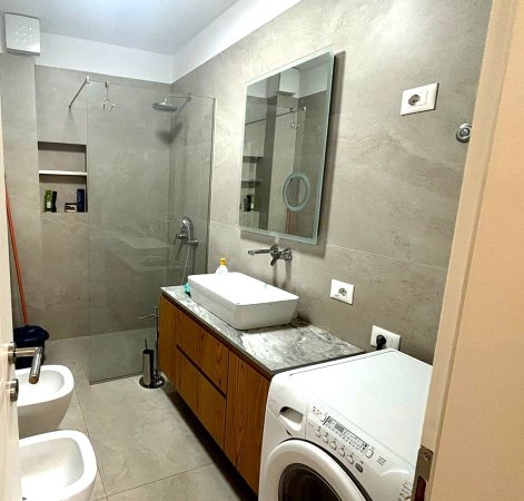 JEPET ME QIRA APARTAMENT 1+1 NE 5 MAJI, PAS CONCORDIT ,Kati 6, 60 m² 500 € (JEPET ME QIRA APARTAMENT 1+1 NE 5 MAJI, PAS CONCORDIT
