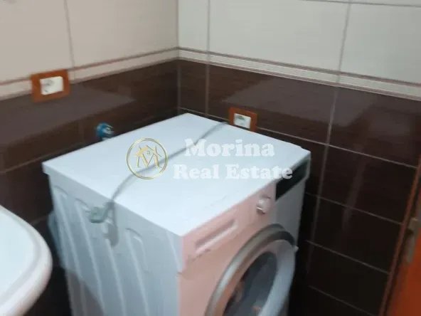 Tirane, jepet me qera apartament 1+1+Ballkon Kati 1, 75 m² 400 € (Spitali Amerikan 2)