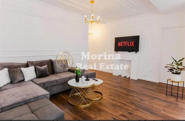 Tirane, jepet me qera apartament 1+1 Kati 9, 75 m² 550 € (Astir)