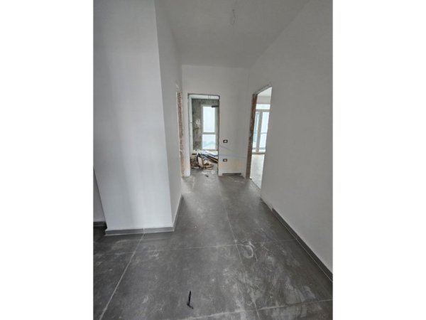 Tirane, shitet apartament 2+1+Ballkon Kati 3, 124 m² 208.000 € (Jordan Misja)