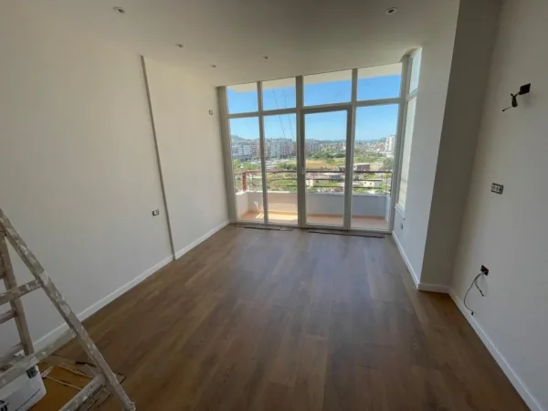 Tirane, shitet apartament 1+1+Ballkon Kati 7, 60 m² 95.000 € (Rruga teodor keko)