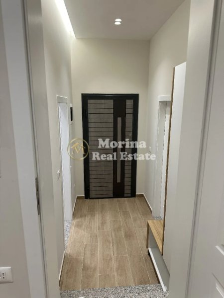 Tirane, jepet me qera apartament 2+1 Kati 1, 80 m² 600 € (Don Bosko)