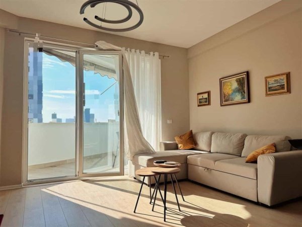 Tirane, jepet me qera apartament 1+1+Ballkon Kati 5, 70 m² 700 € (mihal grameno)