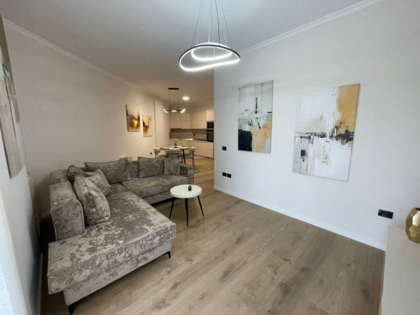 Tirane, jepet me qera apartament 1+1 Kati 3, 70 m² 1.000 € (rruga e kosovareve)