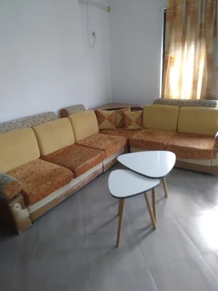 Tirane, jepet me qera apartament 1+1 Kati 7, 60 m² 350 € (Yzberisht)