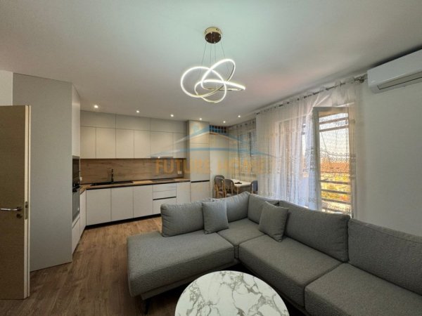 APARTAMENT 3+1 ME QERA, ARLIS FARMACIA 10
