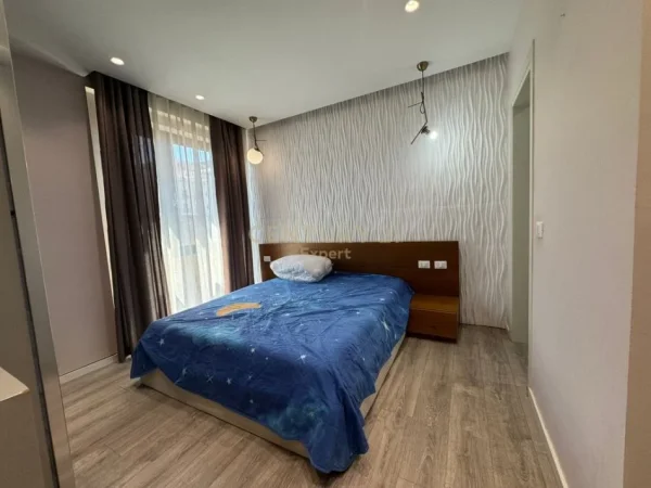 Tirane, jepet me qera apartament 2+1+Aneks+Ballkon Kati 4, 81 m² 1.600 € (Rr.e Elbasanit)