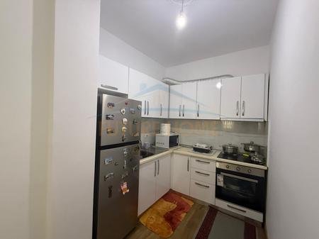 Tirane, shitet apartament 2+1+Ballkon Kati 7, 105 m² 135.000 € 