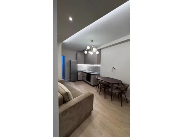 Tirane, shitet apartament 1+1 Kati 2, 43 m² 93.000 € (Ali Dem)