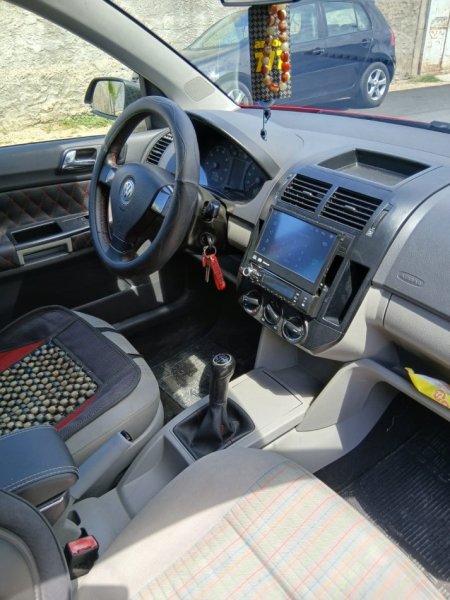 Shqiperi, shitet makine VOLKSWAGEN POLO Benzin, e kuqe manuale Kondicioner 168.000 km