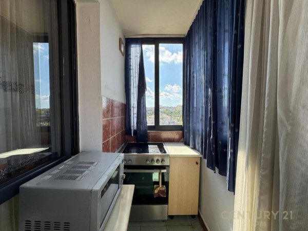 Tirane, shes apartament 1+1 Kati 5, 48 m² 73.000 € (Rrethrrotullimi Shkozes)
