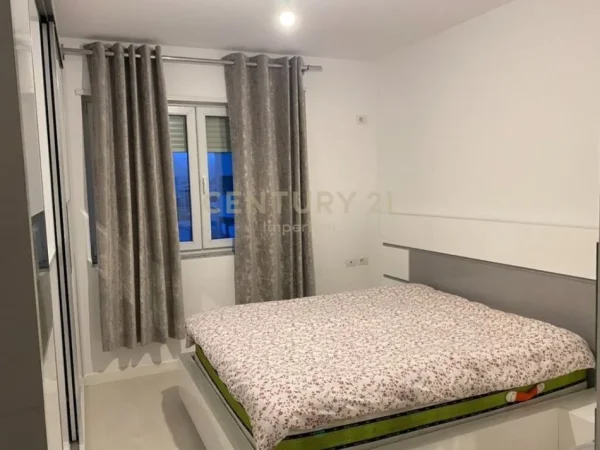 Tirane, shes apartament Kati 8, 97 m² 155.000 € (Astir)