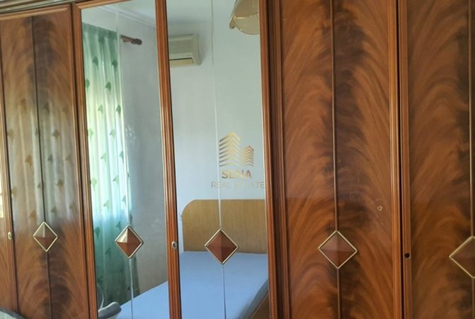 Tirane, jepet me qera apartament 1+1+Ballkon Kati 3, 55 m² 500 € (Rruga Bardhyl)