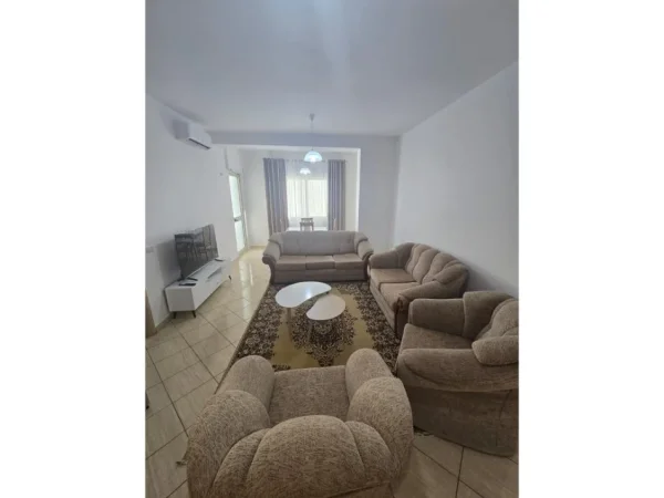 Tirane, jepet me qera apartament 1+1 Kati 3, 70 m² 500 € (Kodra e Diellit)