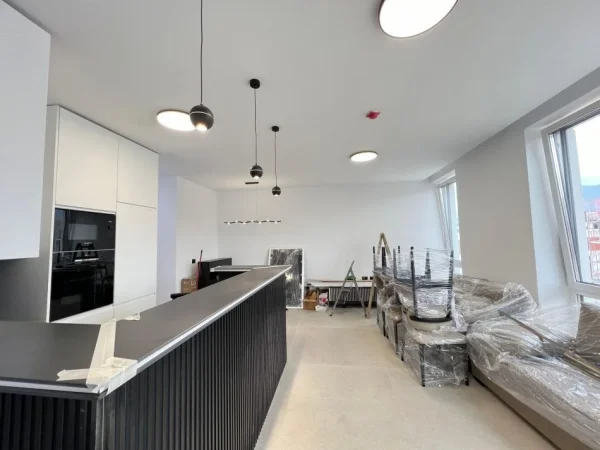 Tirane, jepet me qera apartament 2+1 Kati 2, 99 m² 1.350 € 