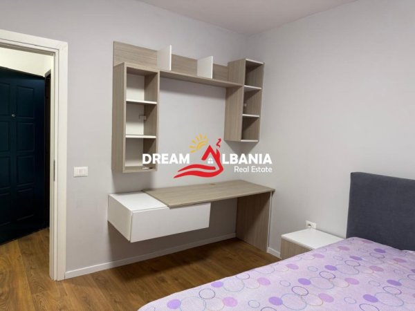 Tirane, jepet me qera apartament 1+1 Kati 6, 70 m² 500 € (Rruga 5 Maji, prane Concord Center)