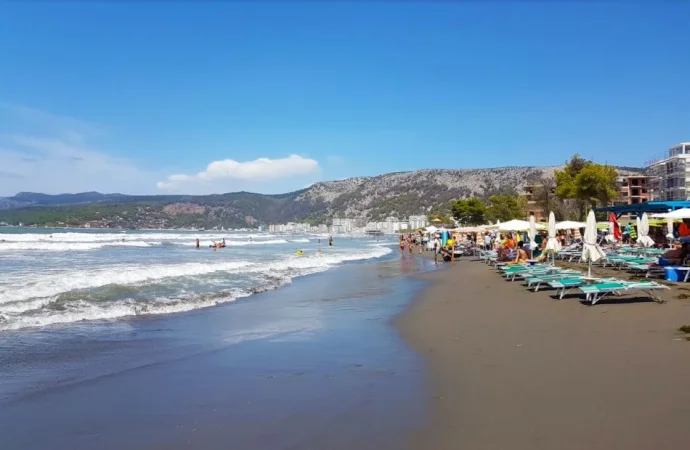 Lezhe, shitet apartament 1+1+Ballkon Kati 5, 65 m² 61.900 € (Kune, Shengjin)