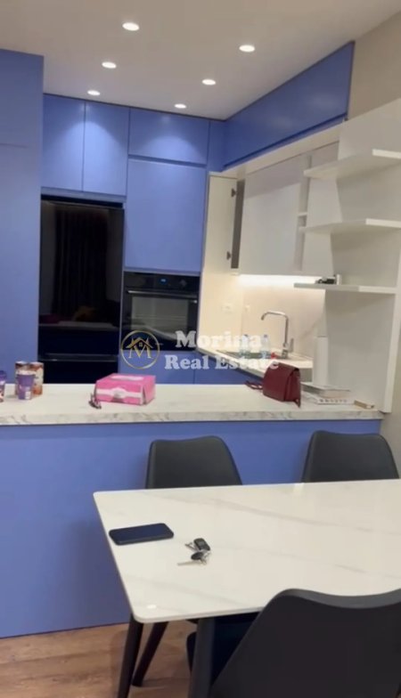 Tirane, jepet me qera apartament 2+1 Kati 5, 105 m² 700 € (21 Dhjetori)