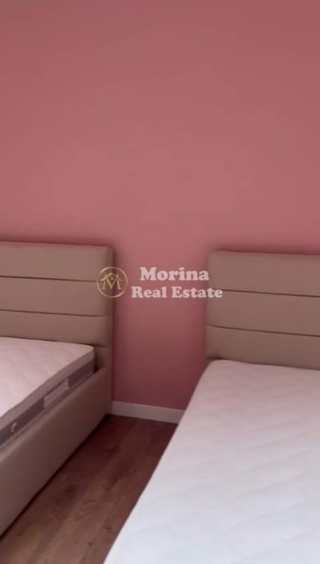 Tirane, jepet me qera apartament 2+1 Kati 5, 105 m² 700 € (21 Dhjetori)