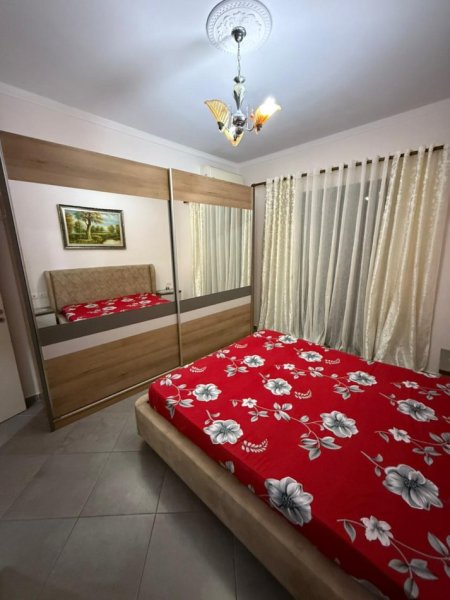 Tirane, jepet me qera apartament 1+1+Ballkon Kati 3, 78 m² 550 € (Astir/Rr.Nexho Konomi/Green City)