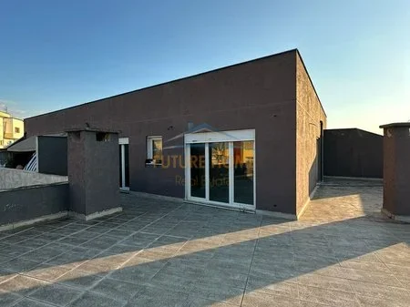 Tirane, shes apartament+verande | Penthouse 2+1+Ballkon Kati 9, 295 m² 325.000 € (Bulevardi Zhan D'Ark)