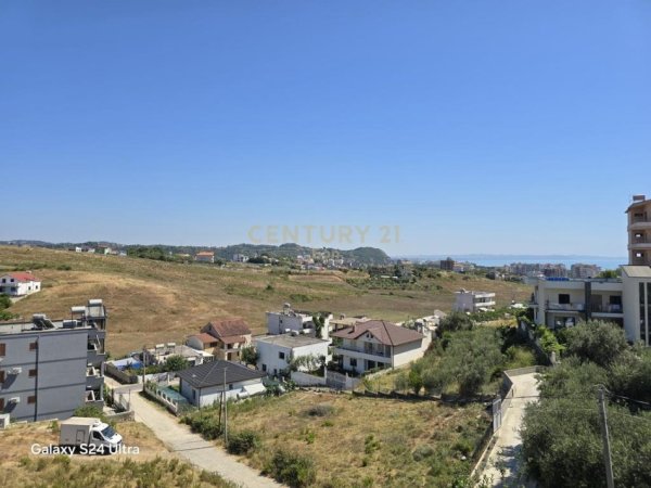 Durres, shitet Vile 2 Katshe Kati 3, 426 m² 270.000 € (Arapaj)