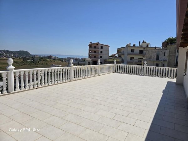 Durres, shitet Vile 2 Katshe Kati 3, 426 m² 270.000 € (Arapaj)