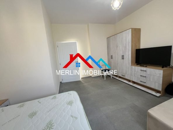Tirane, jepet me qera apartament 1+1+Ballkon Kati 1, 62 m² 400 € (SHKOLLA E BASHKUAR)