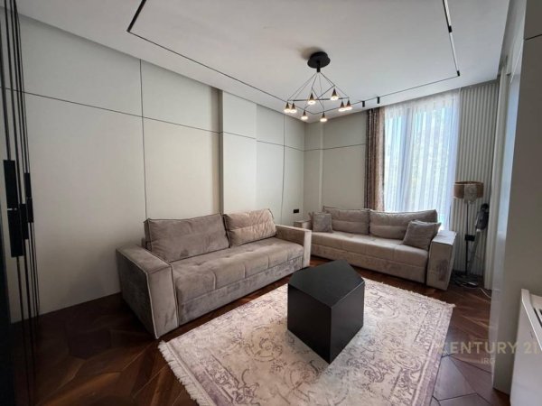 Durres, shitet Vile 3+1 , 597 m² 1.300.000 € (San Pietro)