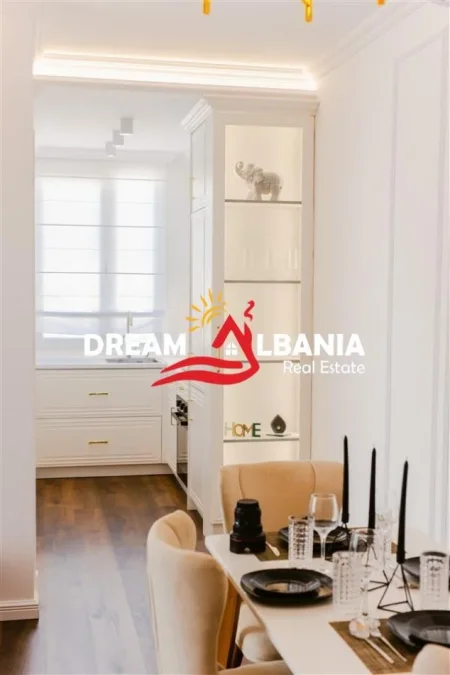 Tirane, jepet me qera 1+1 Kati 9, 75 m² 550 € (Astir)