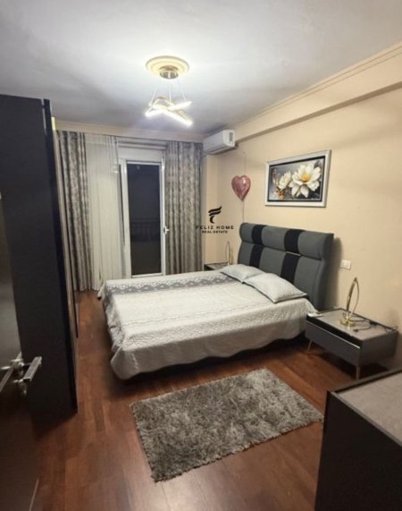 Tirane, jepet me qera apartament 2+1 Kati 6, 100 m² 600 € (RRUGA TEODOR KEKO)