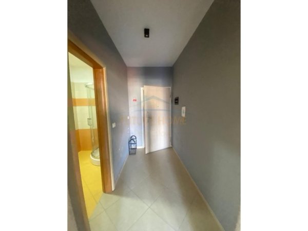 Durres, jepet me qera apartament 2+1 Kati 4, 108 m² 400 € (ISH RAJONI I POLICISE, DURRES)