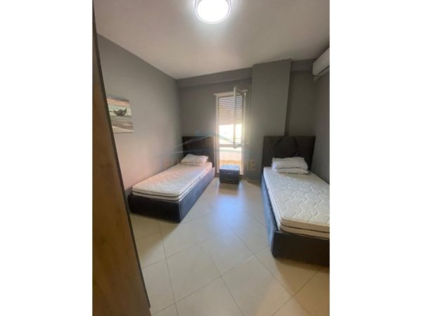 Durres, jepet me qera apartament 2+1 Kati 4, 108 m² 400 € (ISH RAJONI I POLICISE, DURRES)