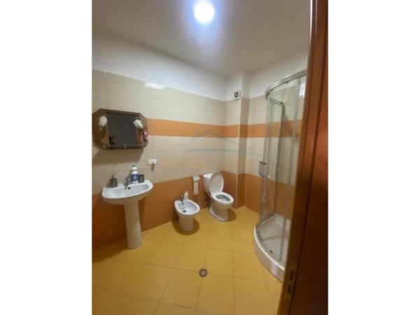 Durres, jepet me qera apartament 2+1 Kati 4, 108 m² 400 € (ISH RAJONI I POLICISE, DURRES)