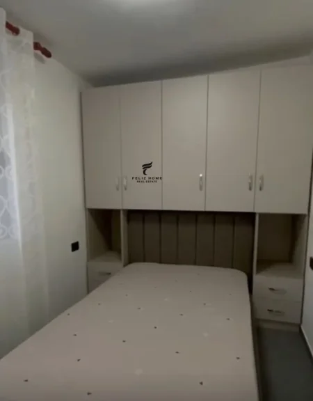 Tirane, jepet me qera apartament 2+1 Kati 2, 100 m² 600 € (RIZA CEROVA)