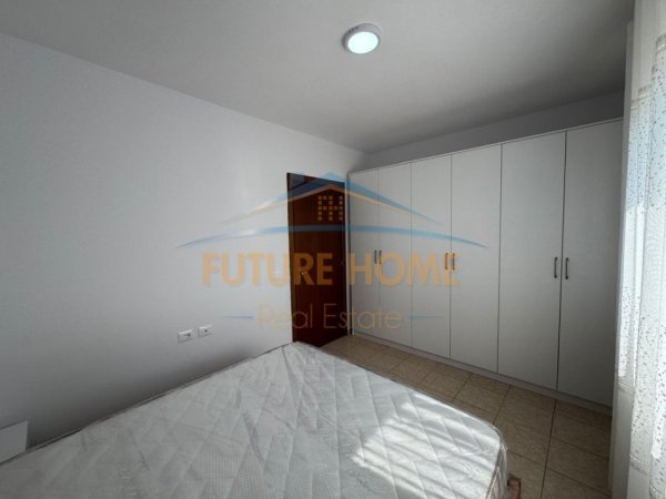 Tirane, jepet me qera apartament 2+1 Kati 4, 83 m² 800 € (Ish Fusha e Aviacionit)