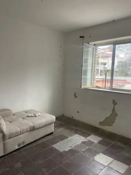 Tirane, shitet apartament 1+1+Ballkon Kati 3, 53 m² 47.000 € 
