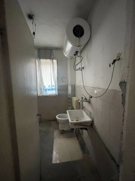 Tirane, shitet apartament 1+1+Ballkon Kati 3, 53 m² 47.000 € 