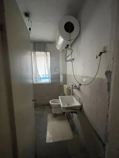 Tirane, shitet apartament 1+1+Ballkon Kati 3, 53 m² 47.000 € 