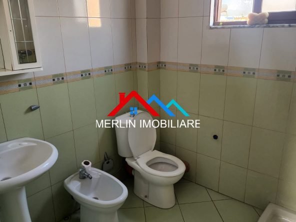 Tirane, shitet apartament 1+1+Ballkon Kati 3, 77 m² 125.000 € RRUGA ALBANOPOLI,AFER UNAZES MADHE