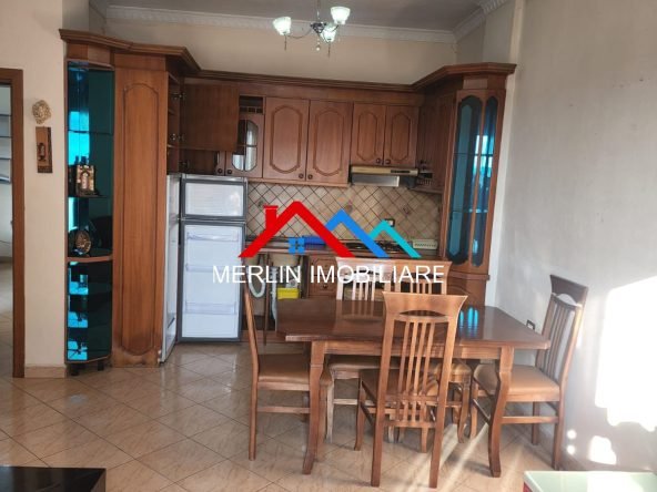 Tirane, shitet apartament 1+1+Ballkon Kati 3, 77 m² 125.000 € RRUGA ALBANOPOLI,AFER UNAZES MADHE
