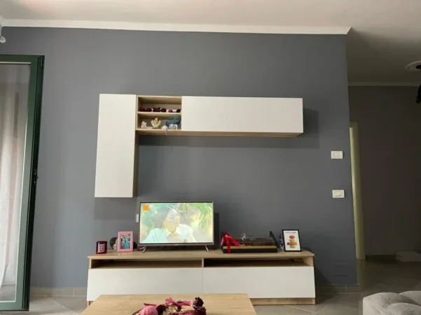 Tirane, jepet me qera apartament 1+1+Aneks+Ballkon Kati 3, 70 m² 550 € (Kompleksi Green City, Astir)