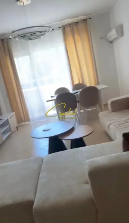 Tirane, jepet me qera apartament 1+1 Kati 1, 80 m² 500 € (MISTO MAME)