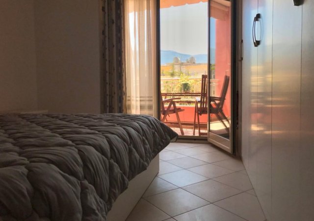 Radhime - Orikum, jepet me qera apartament 1+1+Ballkon Kati 2, 70 m² 300 € 