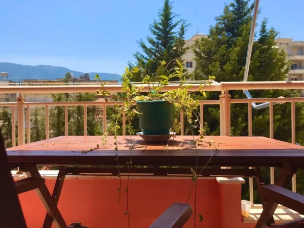 Radhime - Orikum, jepet me qera apartament 1+1+Ballkon Kati 2, 70 m² 300 € 