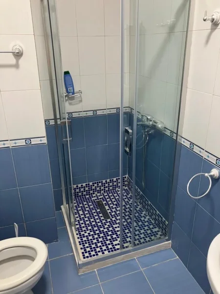 Radhime - Orikum, jepet me qera apartament 1+1+Ballkon Kati 2, 70 m² 300 € 