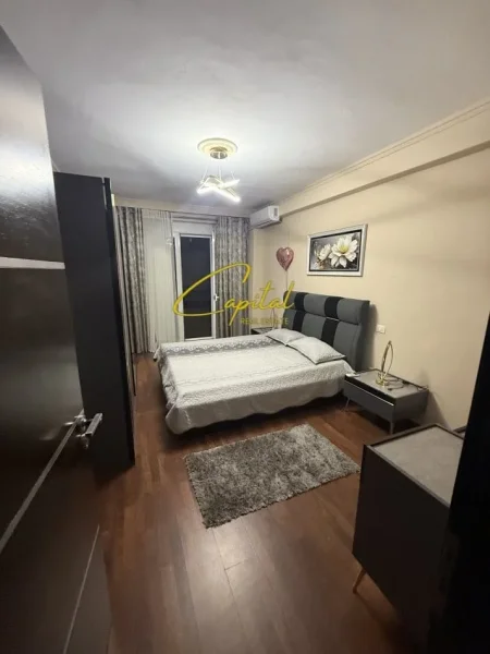 Tirane, jepet me qera apartament 2+1 Kati 6, 100 m² 600 € (ASTIR)